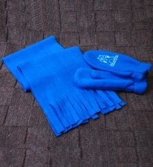 Флисовый комплект синий шарф и шапка с логотипом